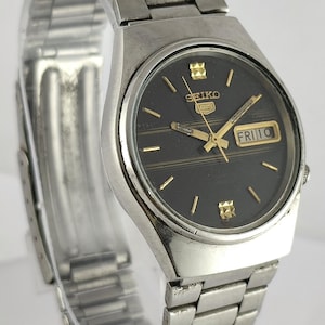 Vintage Seiko 5 Automatic Stainless Steel Black Dial Cal.7009 Japan Men's Wrist Watch Recently Service All Function Working Free Shipping