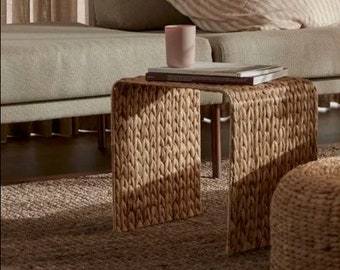 Water Hyacinth Side Table (Aesthete)