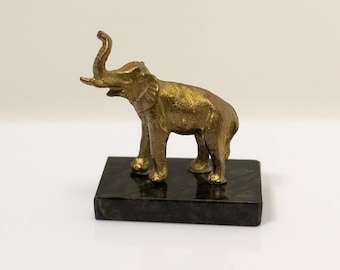 Elefanten Figur auf Ständer • Vintage Bronze Elefant Figur auf dunkelgrünem Marmor. Aus Indien, soll Glück bringen
