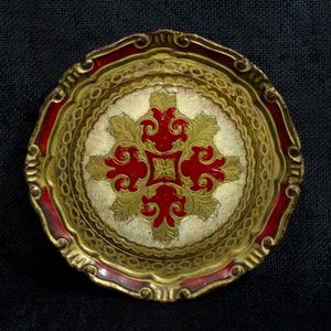 Small Red-Gold Wooden Tray • Traditional round Florentine hand-carved & hand-painted wooden tray. Italian vintage, 1960s