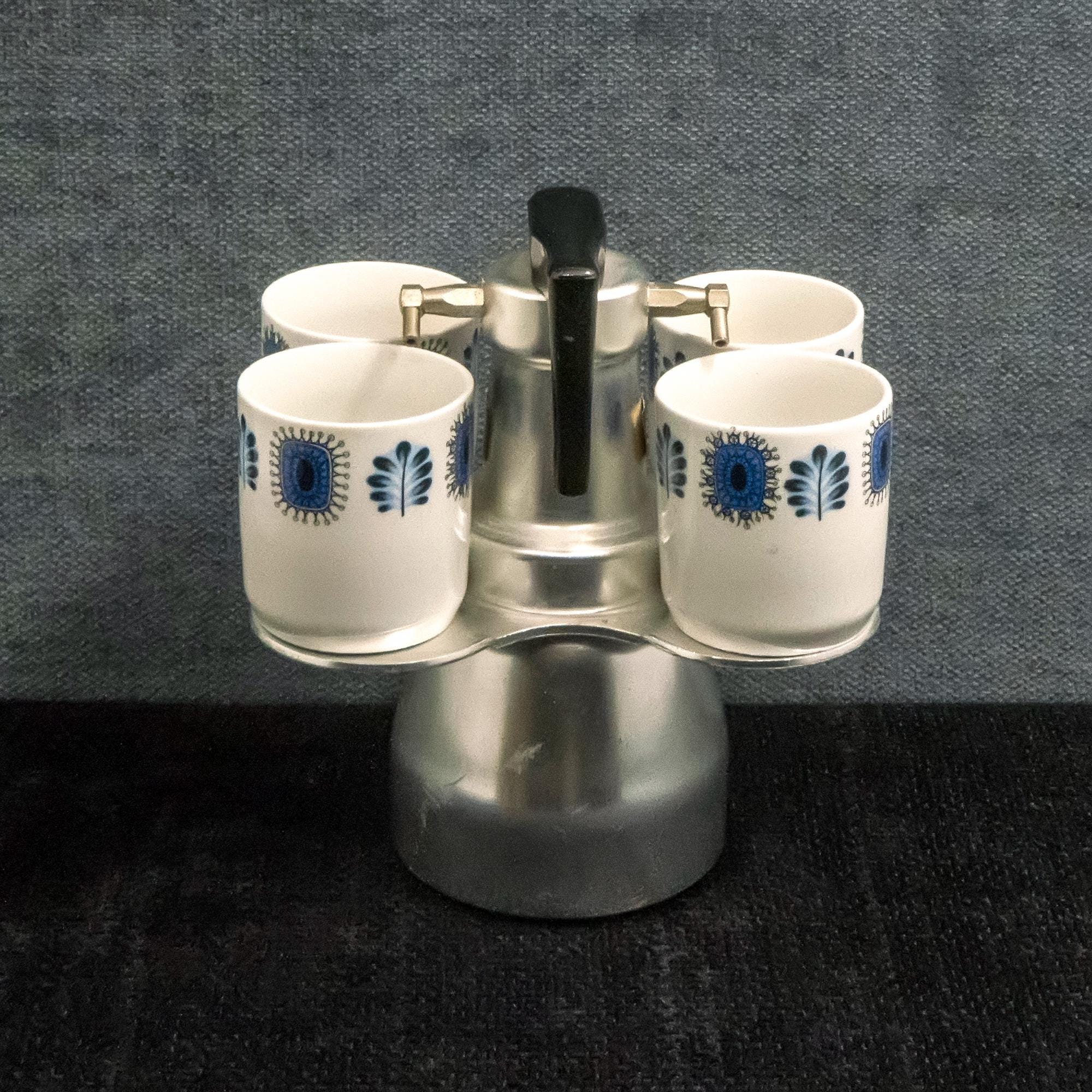 Caffè Rapid エスプレッソメーカー: 古いイタリア製の 4 口コーヒー 
