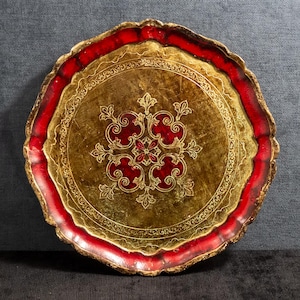 Rot & Gold Holztablett: Florentiner handbemaltes rundes großes Tablett, Vintage Italien, 1960er Jahre