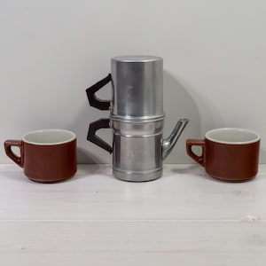 Old Neapolitan Coffee Maker With 2 Cups • Italy vintage, ILSA, 1960s, 4 parts. One coffee pot & two small brown-white vintage cups
