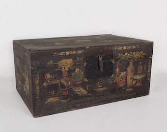 Antike Holztruhe mit Abbildungen von Porzellanvasen ( China, C.1900 ) #2