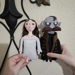 Nosferatu movie  plush Count Orlok and Ellen felt plush handmade horror toy