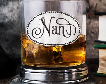 Szklanka do whisky Nan Pewter | Grawerowana szklanka do whisky Babcia | Staromodne szklanki do szkockiej whisky | Ręcznie wykonane przez A. E. Williams Pewter