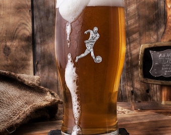 Personalised Football Player Engraved Pint Glass | Football Pint Glass | Football lover Gift | Handcrafted Polish Barware | Birthday Gift
