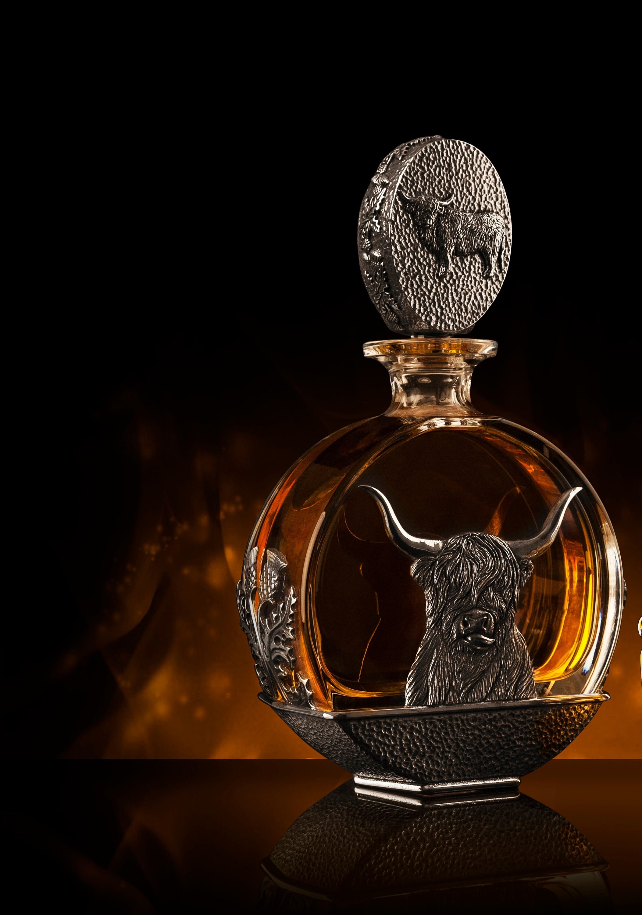 Spirit Containers Scottish Highland Cow Decanter - Rustic Coo Whisky Carafe, Unique ...