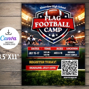 Op de afbeelding: Een promotieposter voor een Flag Football Camp op Riverview High School. Het ontwerp toont een voetbal, de naam van het kamp en details zoals data, tijden en leeftijden. De poster is 21,6 cm x 27,9 cm groot en bevat een QR-code.