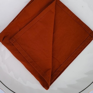 100 Pack Rust Cotton Napkins: Reusable Farmhouse Wedding Table Setting