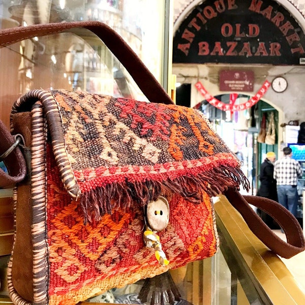 Carpet Bag, Kilim Weekender Bag, Duffel Bag, Vintage Ethnic Bag, Handmade Shoulder Bag, Boho Bag Travel, Handmade Clothing, Large Kilim Gift