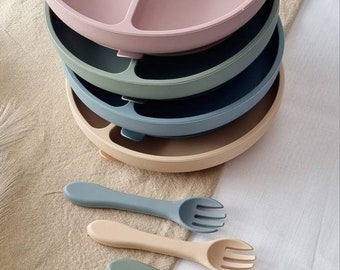 Assiette et fourchette en silicone