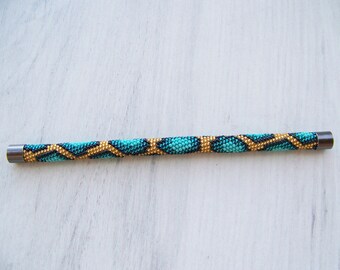 ビーズクロッシェブレスレットのパターン、ヘビ皮ブレスレットの