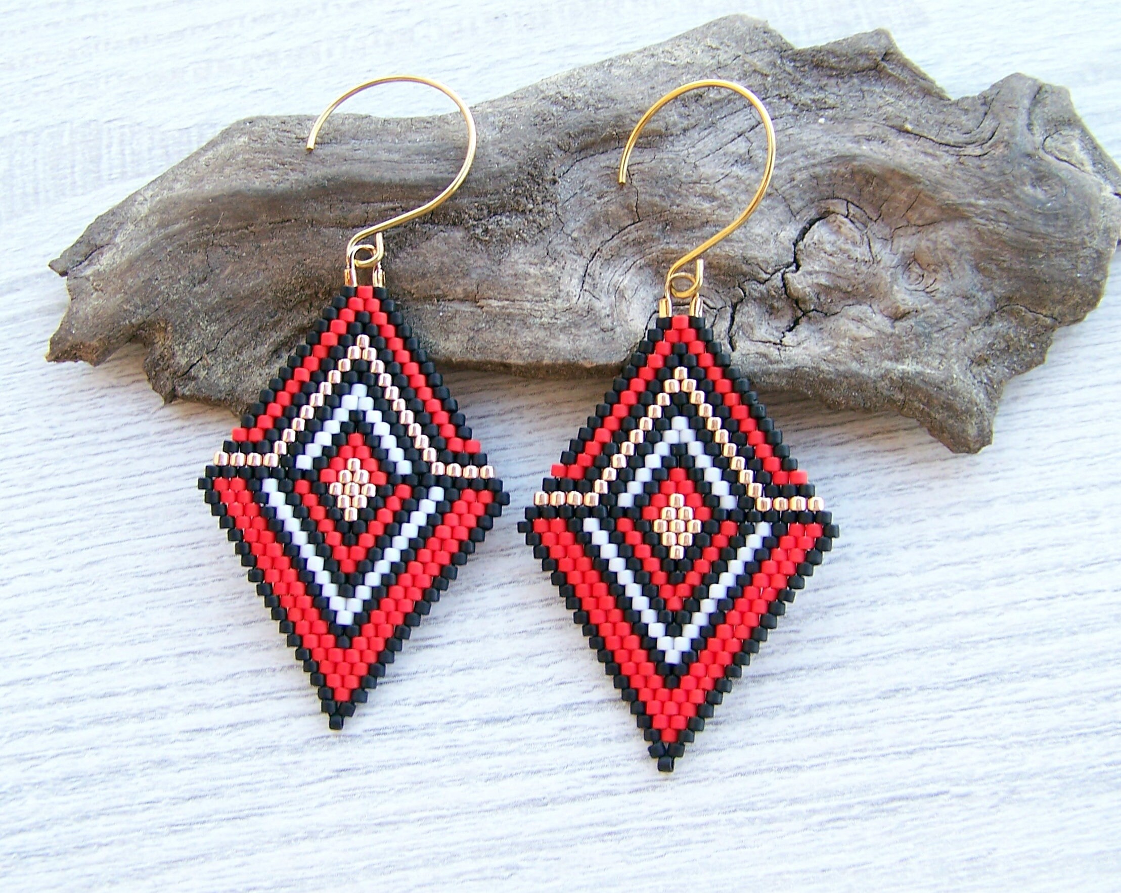 Pop Art Brick Stitch Earrings PDF Pattern, Red Geometric
