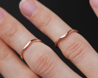Verstellbarer Midi Kupferring: Handgemachter Schmuck für kleine Finger