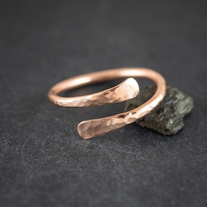 Adjustable Stacking Copper Ring, Hammered Handmade Gold Jewelry, 7th Anniversary Gift