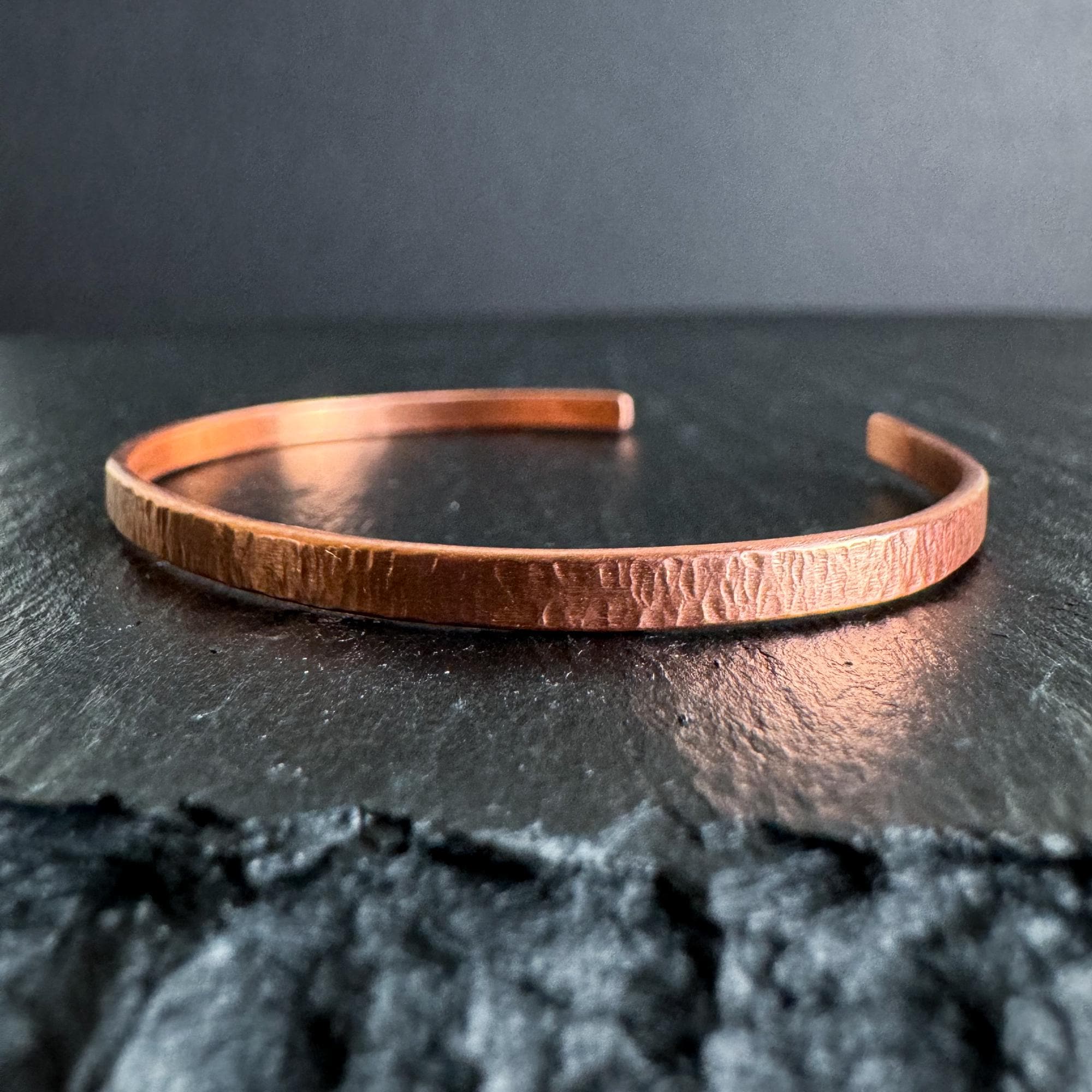 Minimalist Hammered Copper Cuff Bracelet: Handmade Adjustable Jewelry