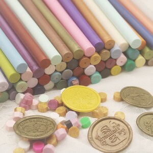 Wax Seal Sticks voor uitnodigingen 1 stick voor 7-8 zegels Zegellaksticks 52 kleuren beschikbaar afbeelding 2