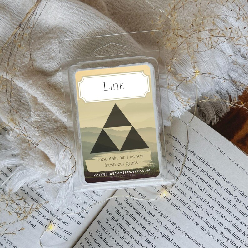 The Legend of Zelda Wax Melts and Candles: Link image 2