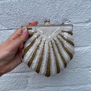 Vintage beaded Walborg Hong Kong evening wedding purse