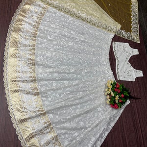 Kiara Advani White Designer Lehenga Choli, With Canvas & Can-Can, Bollywood Celebrity Style Wedding, Bridal Readymade Heavy Outfit Dress