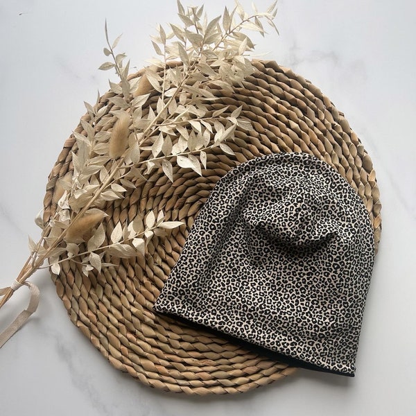 Beanie Mütze Frühling Leo Leopard Beige Schwarz