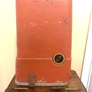Vintage Revere Model 85 Projector