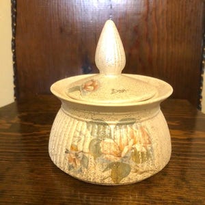 Vintage Vanity Dish Jewelry Box
