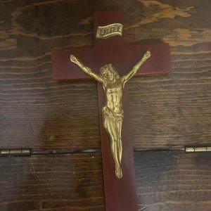 Vintage I.N.R.I Cross
