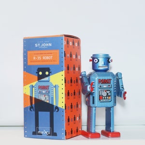 R-35 Robot.Vintage Wind Up Tin Toy Retro Collectible Robot.Design and production Saint John.Gifts for her.Gift for kids.Christmas gift idea