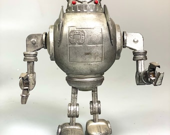 巨大なザスーラ限定版ロボット。ビンテージのゼンマイ巻き上げ式ブリキ