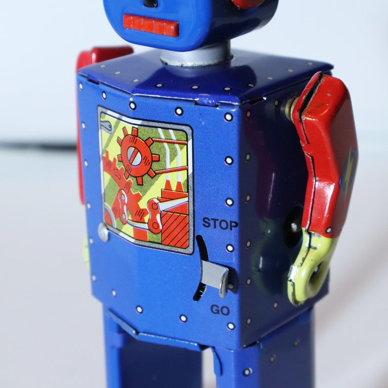 Neutron Robot.vintage Wind up Tin Toy Retro Collectible Robot.design ...