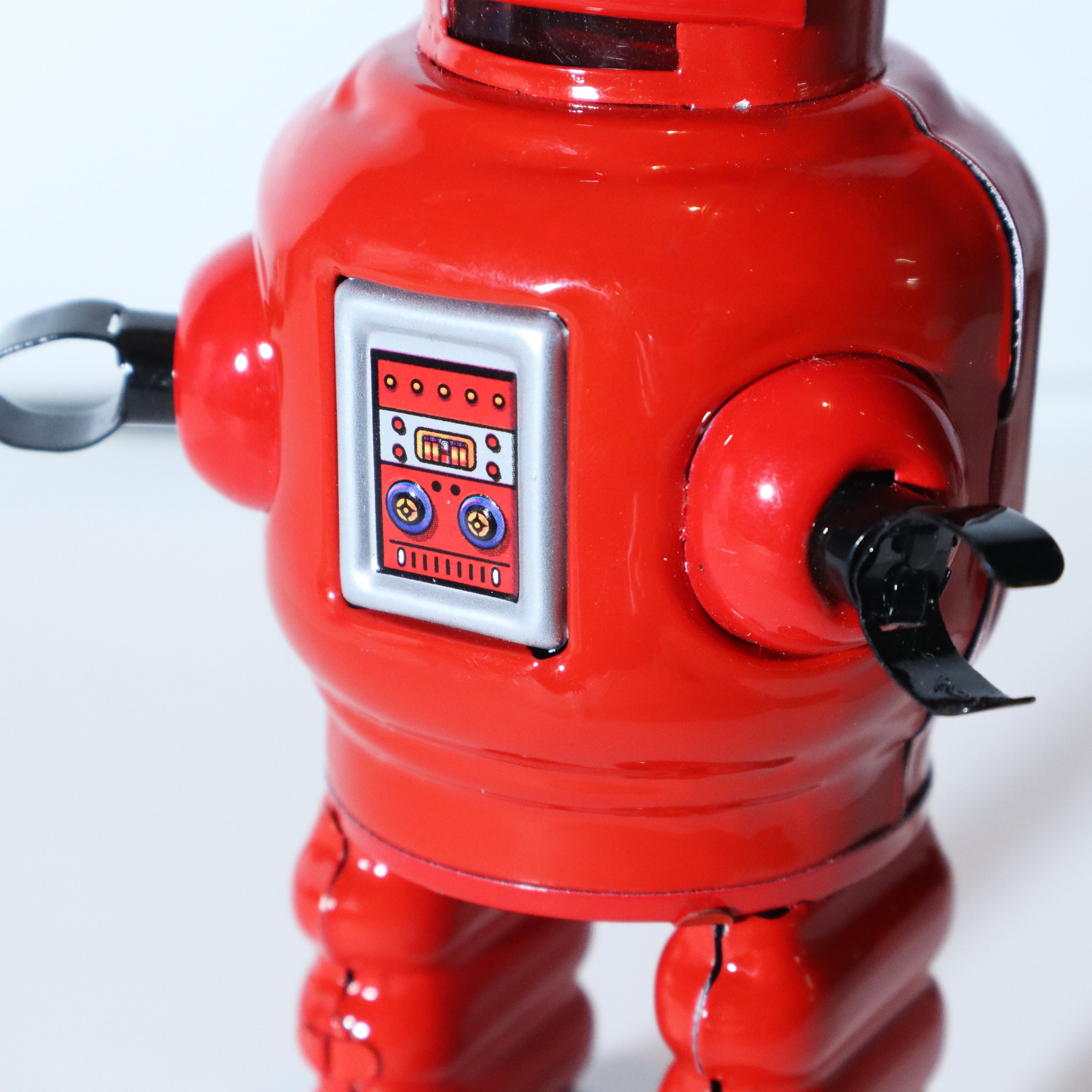 プラネット ロボット。ビンテージの巻き上げ式ブリキ玩具