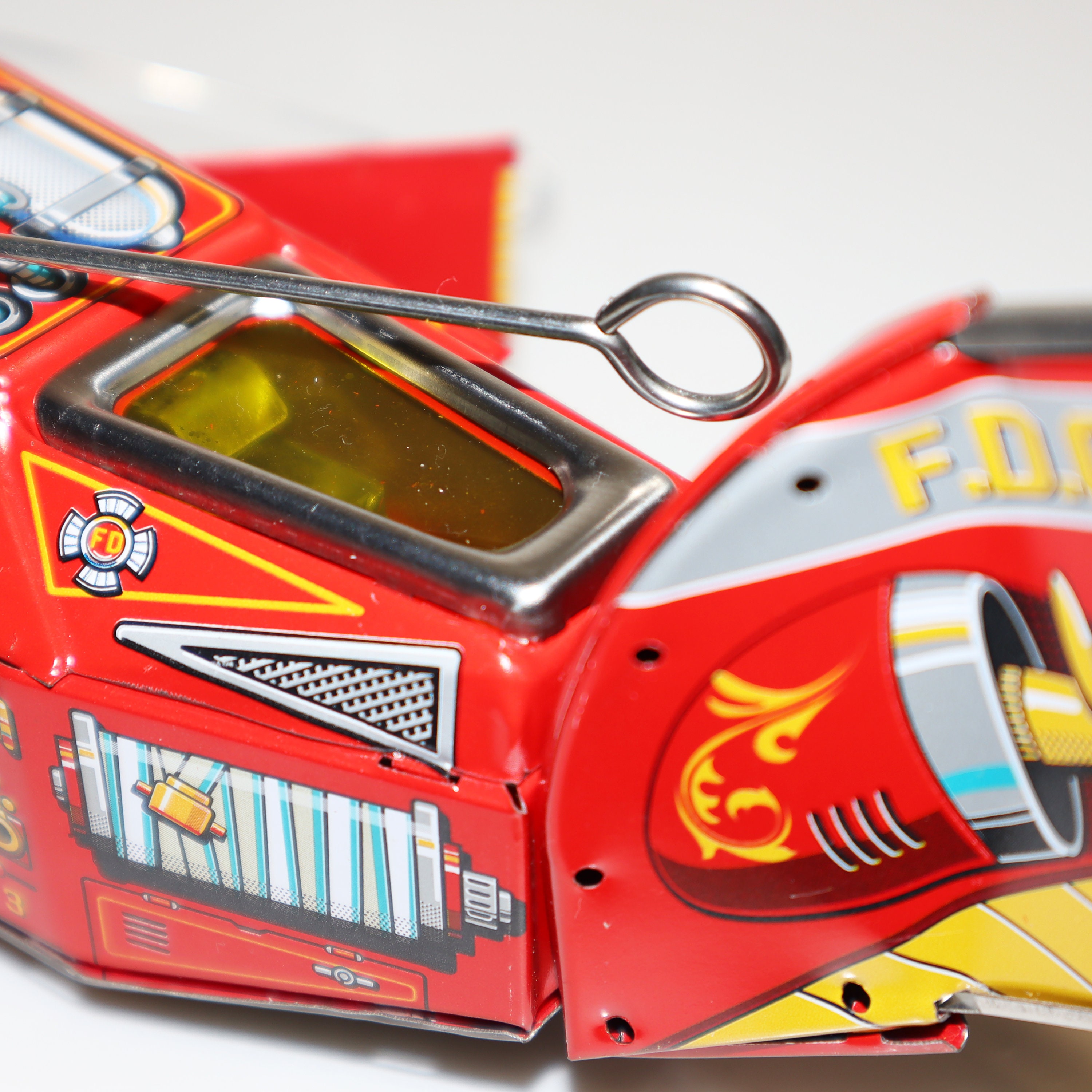 SPACE WHALE SHIPゼンマイ式/ビンテージ/ブリキ/動作確認済 SPACE WHALE SHIPゼンマイ式/ビンテージ/ブリキ/動作確認済