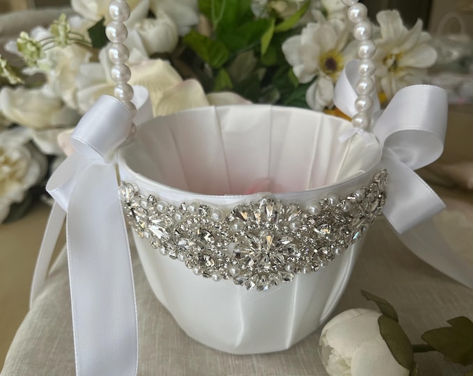 sparkling-flower-girl-basket-has-it-all-with-rhinestones-crystals