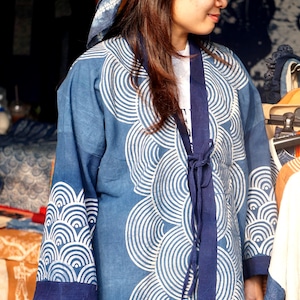 Indigo Shibori Haori Kimono Jacket – Handcrafted Natural Dyed Cotton with Wave Pattern | Herren Kimono