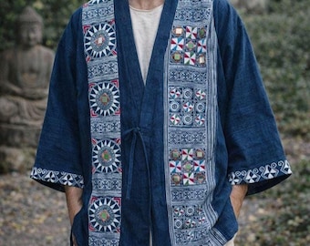 Chaqueta Kimono Haori Indigo – Kimono Hmong / Unisex de Meditación para Hombre, Bordado a Mano