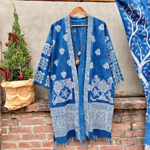 Chaqueta kimono Shibori índigo: bata de algodón batik teñida a mano