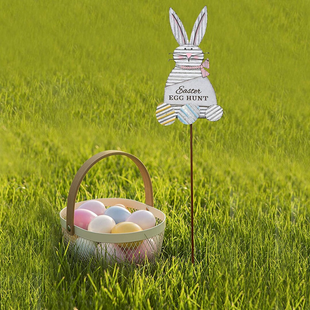 Easter Bunny Yard Stake, Outdoor Metal Easter Bunny Garden Stake Statue