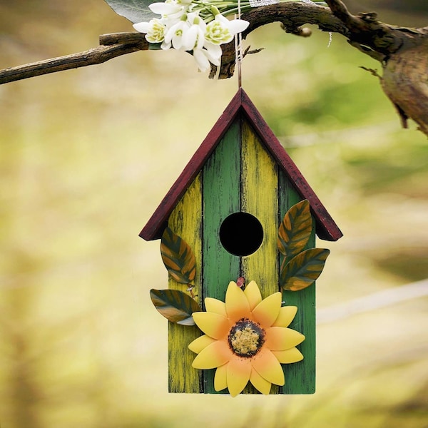 Rustic Decorative Bird House for Outside, Outdoor Hanging Wood Hand-Painted Bird House with Sunflower Decor, Wooden Hanging Garden Birdhouse