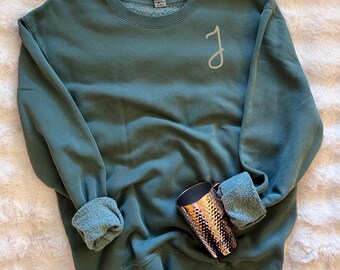 Personalized Single Initial Sweatshirt for Women, Chain Stitch Embroidered Crewneck, Casual Everyday Style