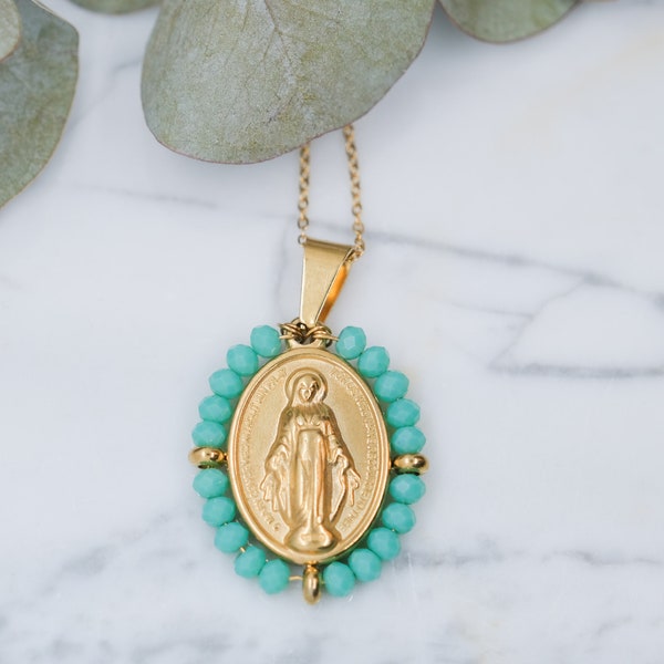 Collier Our Lady entourée de perles turquoise