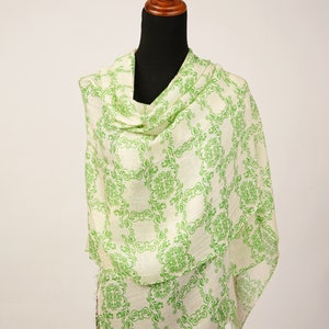 Hand flora motif pattern Green Pashmina and silk blend Shawl