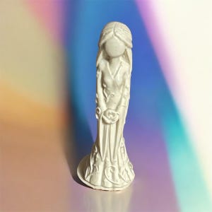 Goddess Statue - Handcast Ornament | Rustic Decor | Free UK Shipping, Unique Home Gift