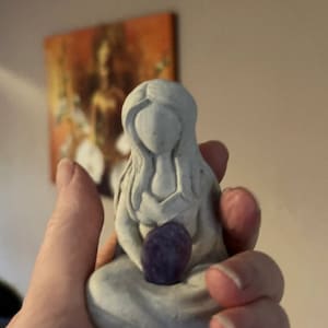 Handcast Goddess Statue with Tumble Stone: Meditation Decor