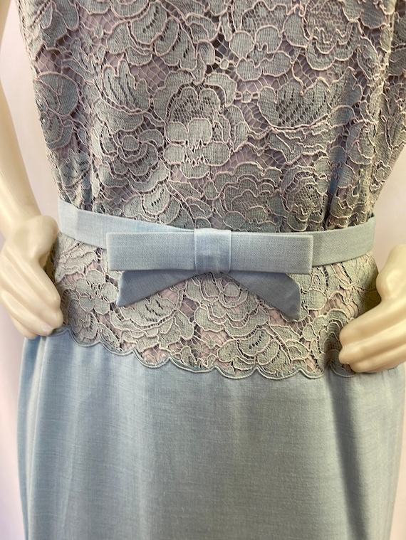 50s Blue & Lilac Dress With Decorative Belt - image 2