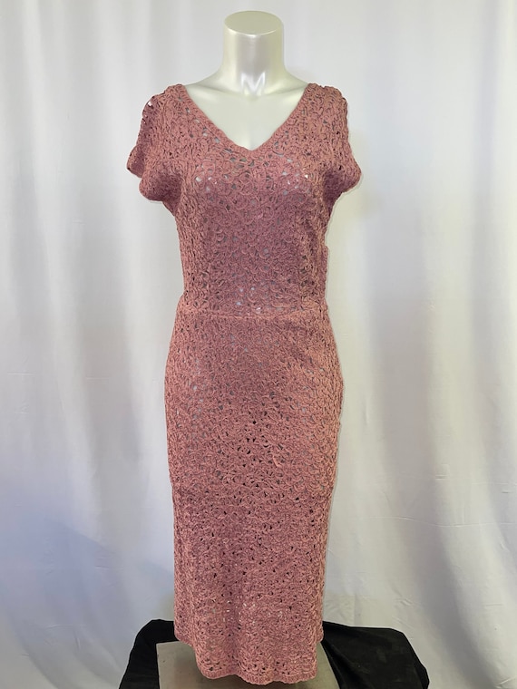 Rose Pink Ribbon Dress Gem