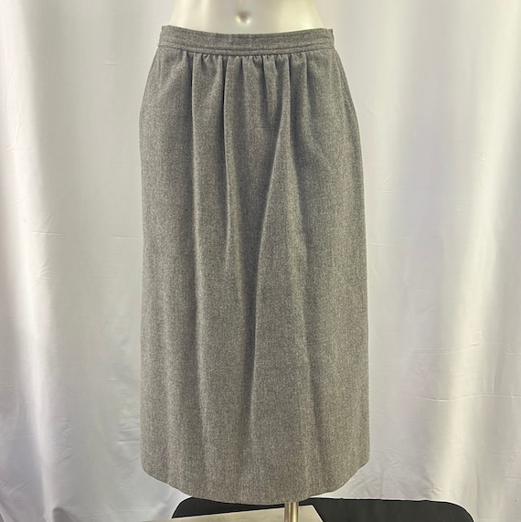 70s/80s Gray Wool Skirt with Pockets - image 1