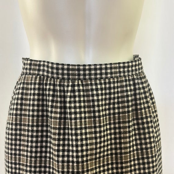 70s Plaid Pendleton wool skirt - image 2