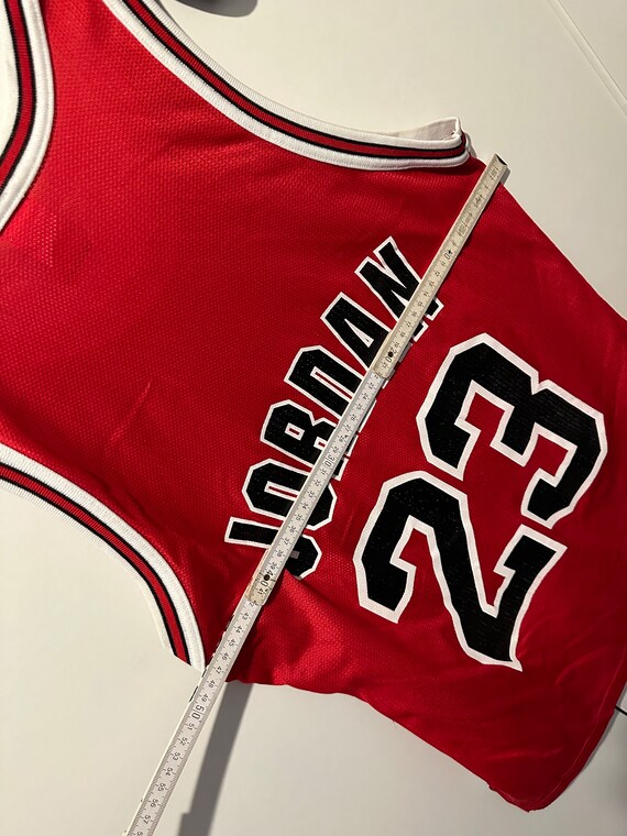 Champion Jersey Chicago Bulls Size M NBA Michael Jordan 23
